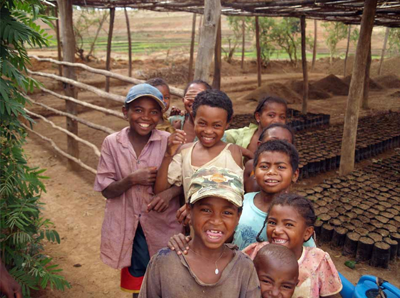 コーヒー農園の子どもたち