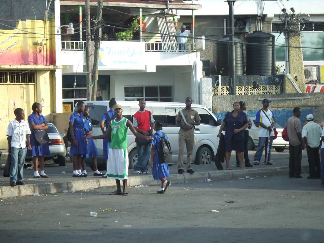 皆んなの服の色がきれい